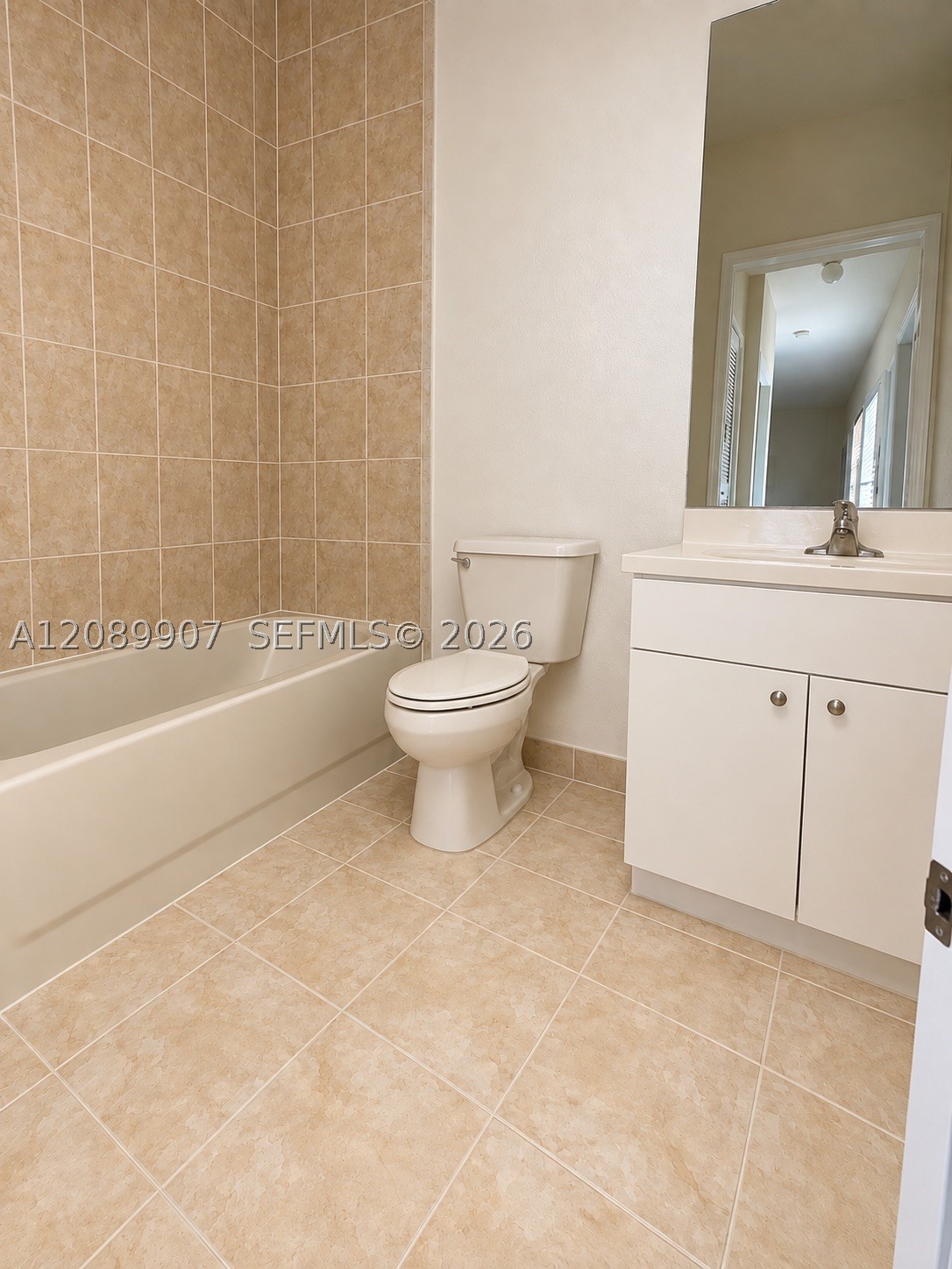 359 Ne 27th Ter 103 Property Photo 19