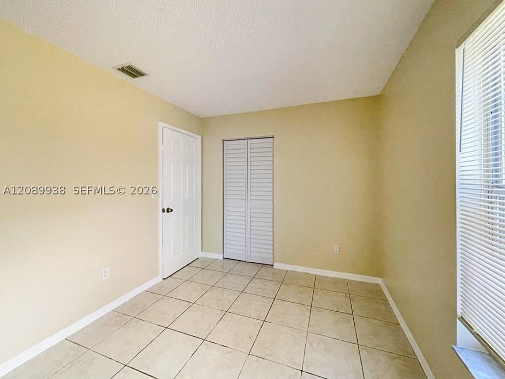 873 Sw 10th St Property Photo 8