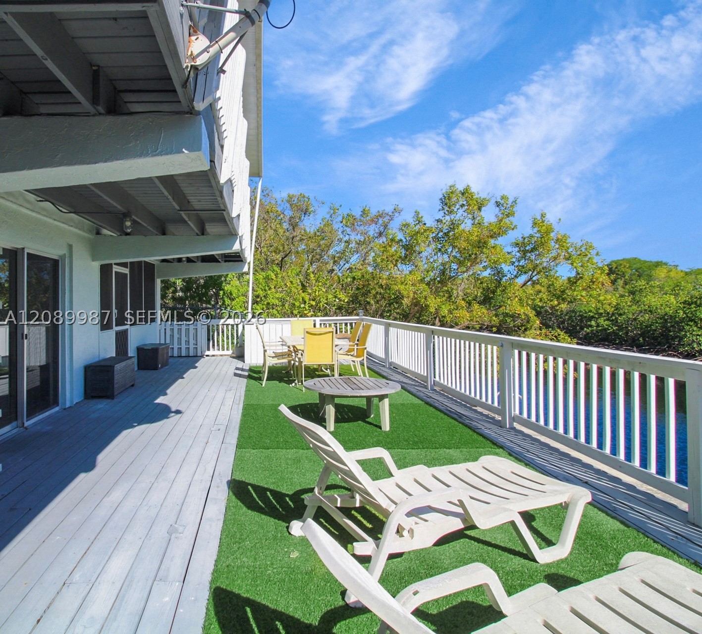 133 Valois Blvd Property Photo 10