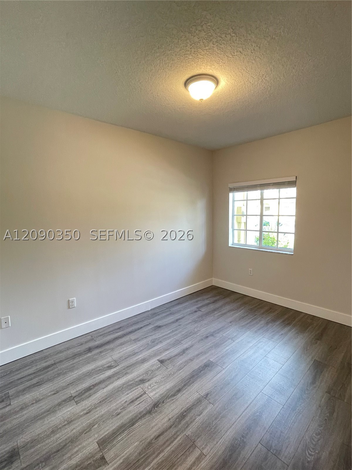 1178 Ne 32 Nd Avenue 0 Property Photo 11