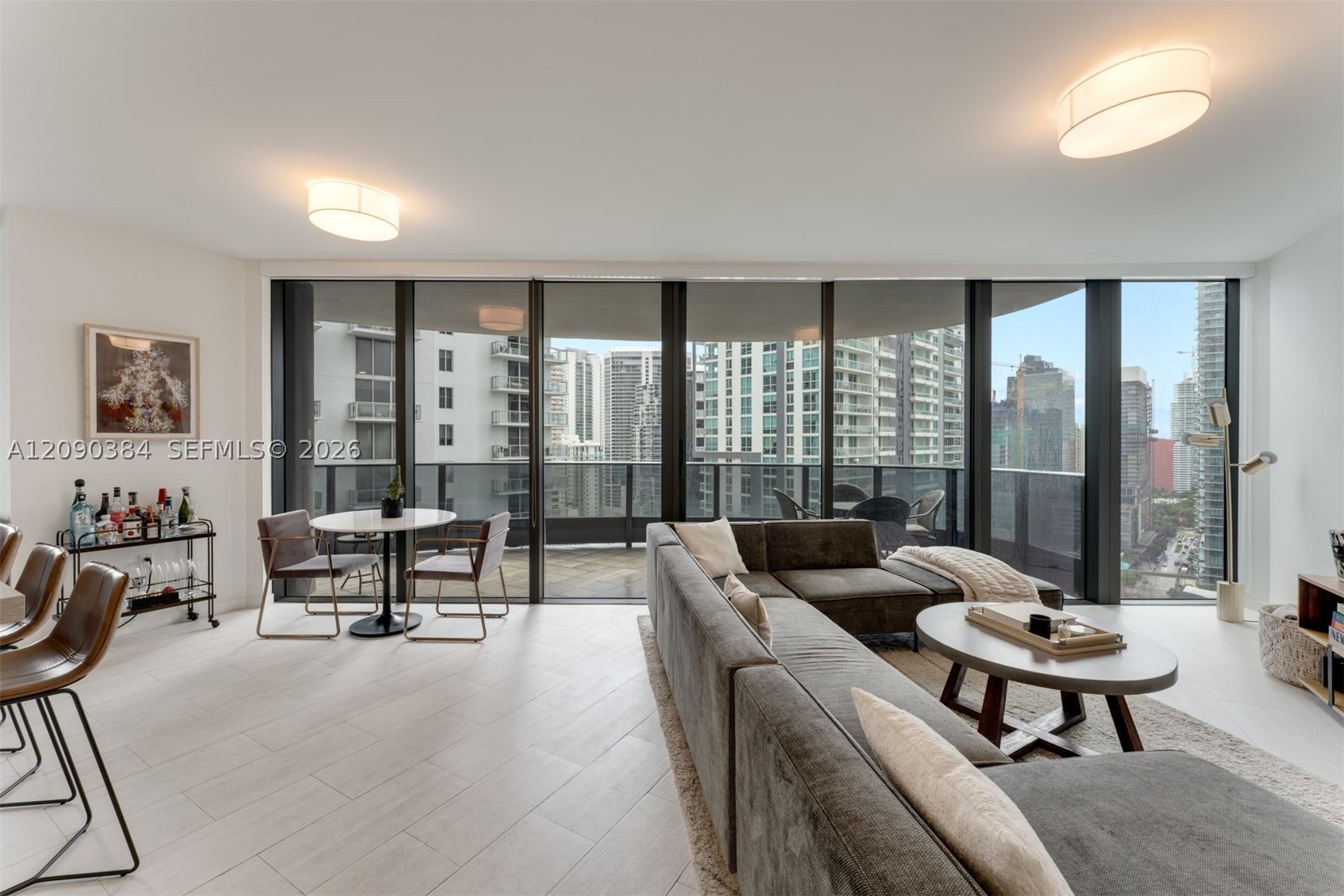 1000 Brickell Plz 2401 Property Photo 4