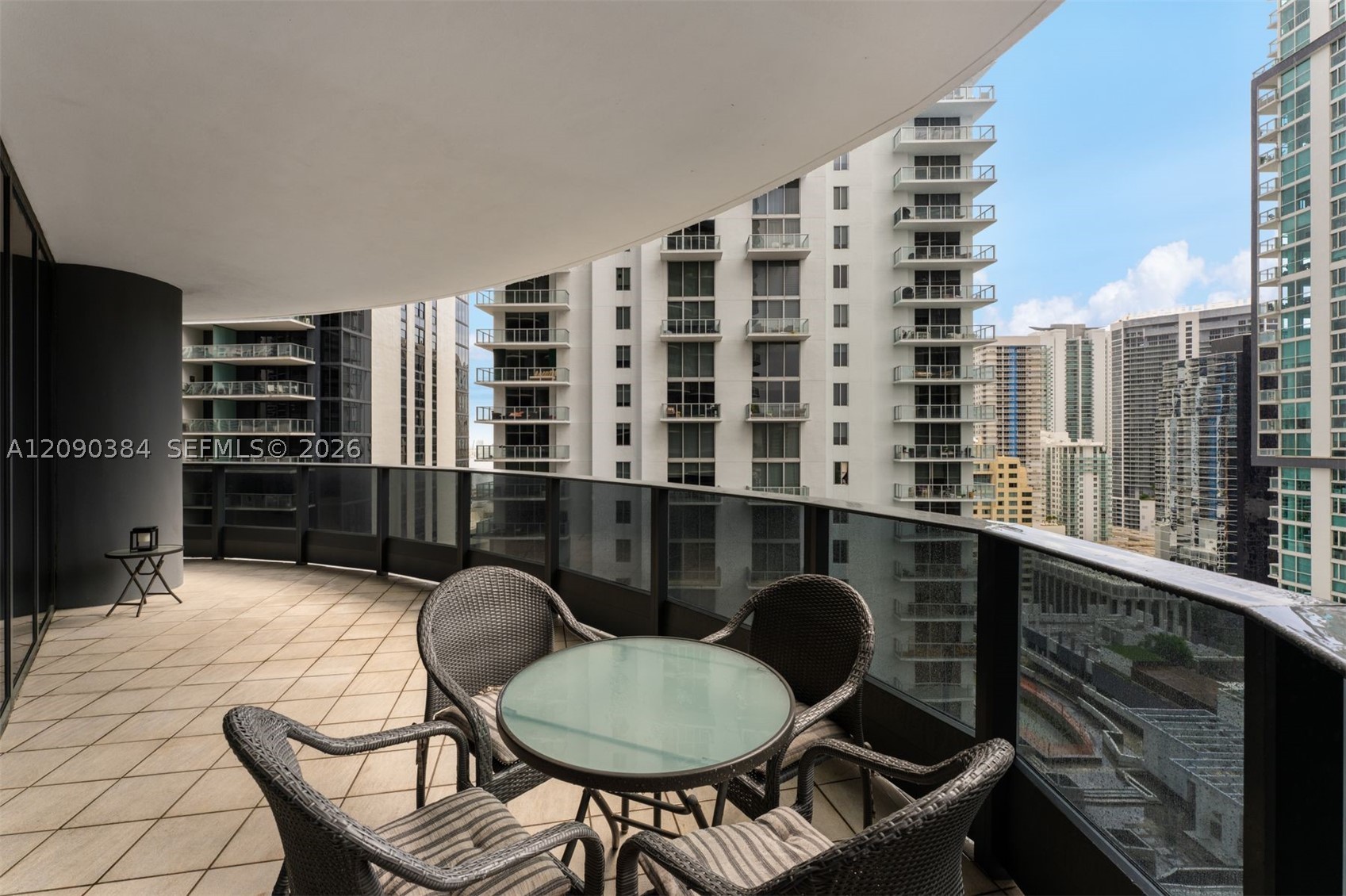 1000 Brickell Plz 2401 Property Photo 5