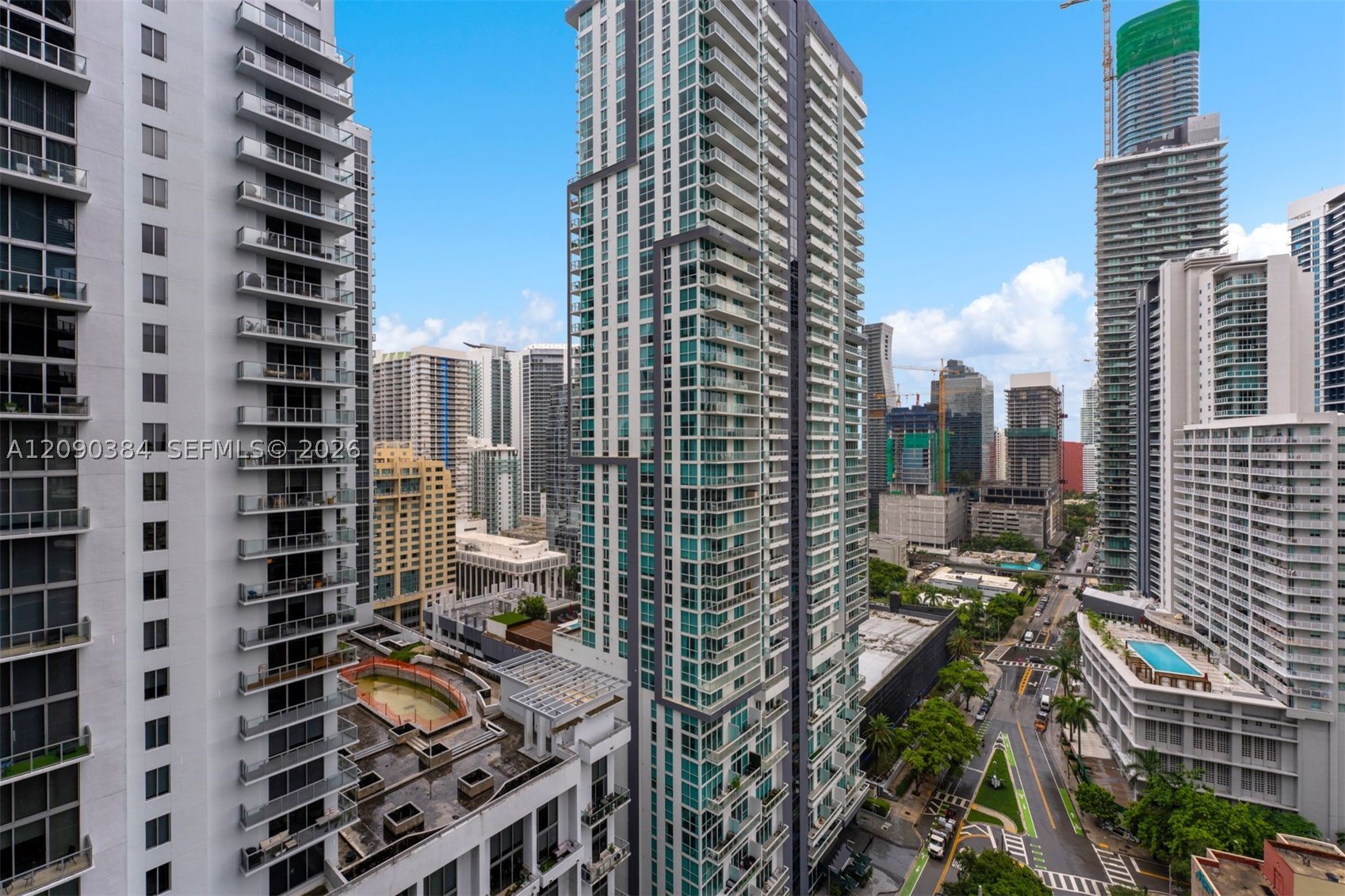 1000 Brickell Plz 2401 Property Photo 20