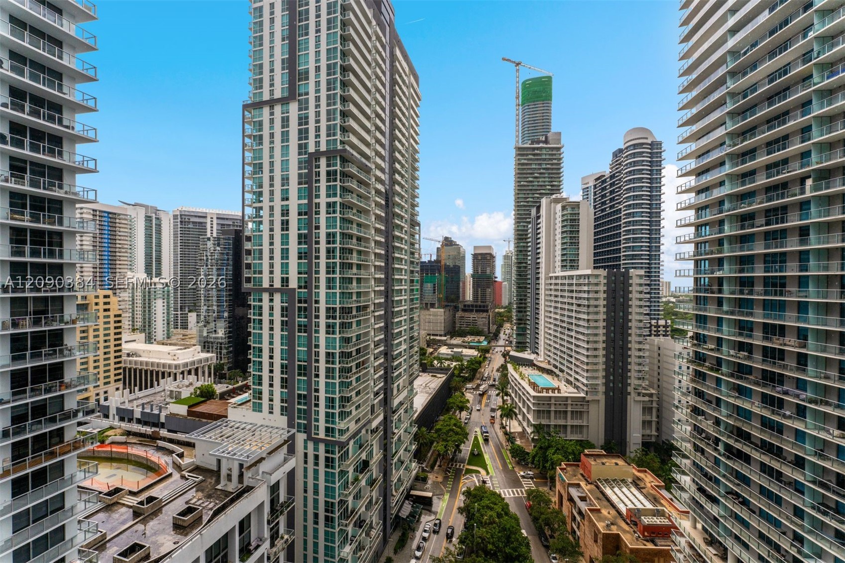 1000 Brickell Plz 2401 Property Photo 24