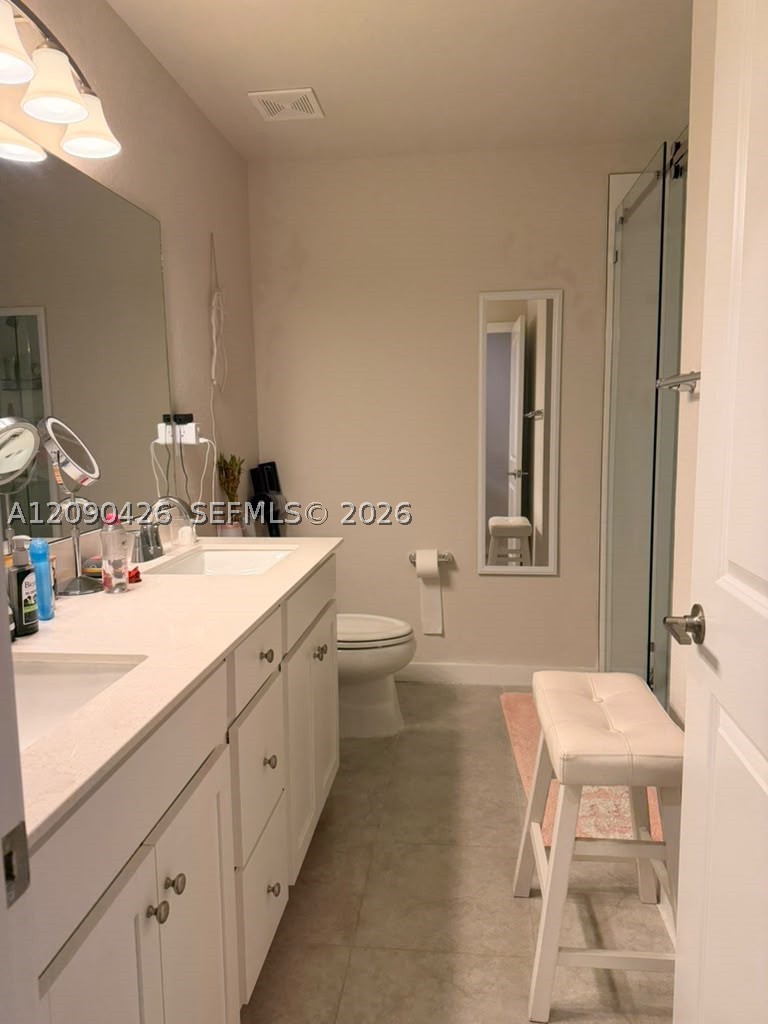 1074 Nw 6th Ter Property Photo 7