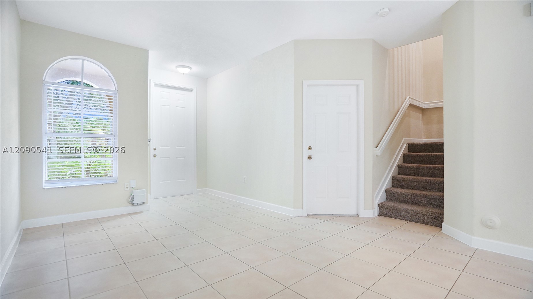 1485 Se 25th Ter Property Photo 5