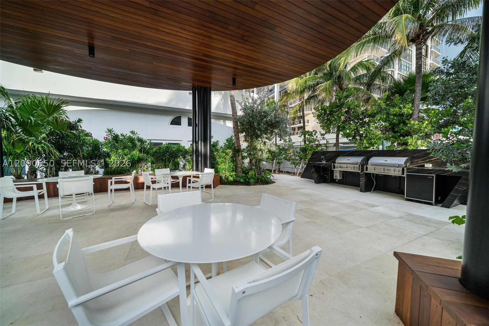 6365 Collins Ave 1103 Property Photo 29