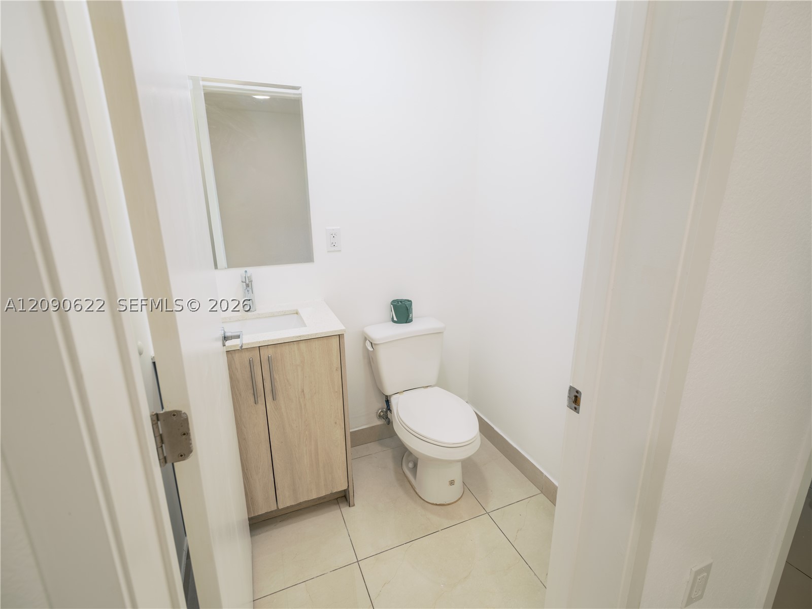 111 Nw 12th Ct Property Photo 7