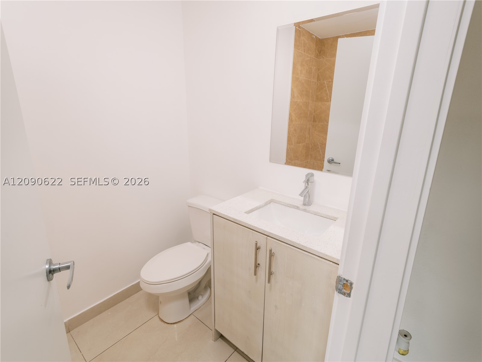 111 Nw 12th Ct Property Photo 18