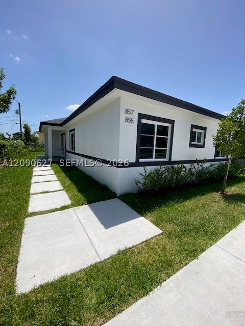 855 SW 1st ST 855 Property Photo 1