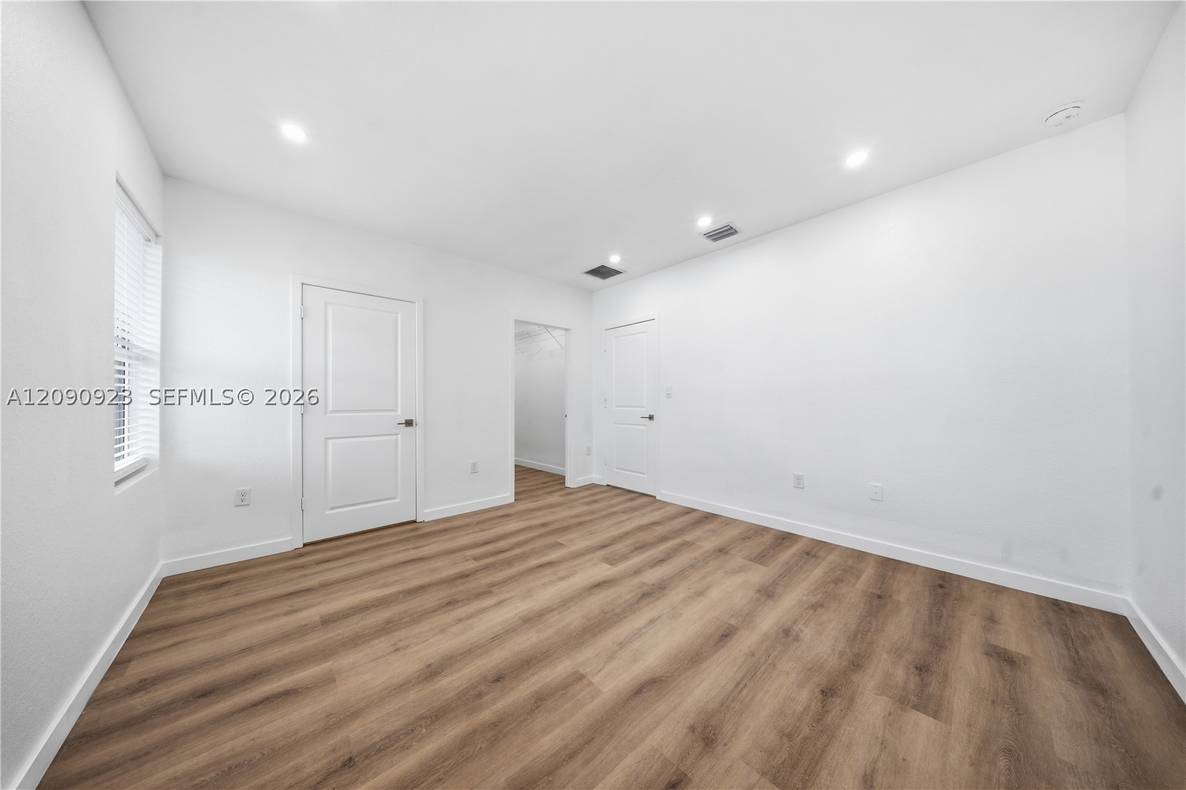 1762 Se 9th Ave Property Photo 12