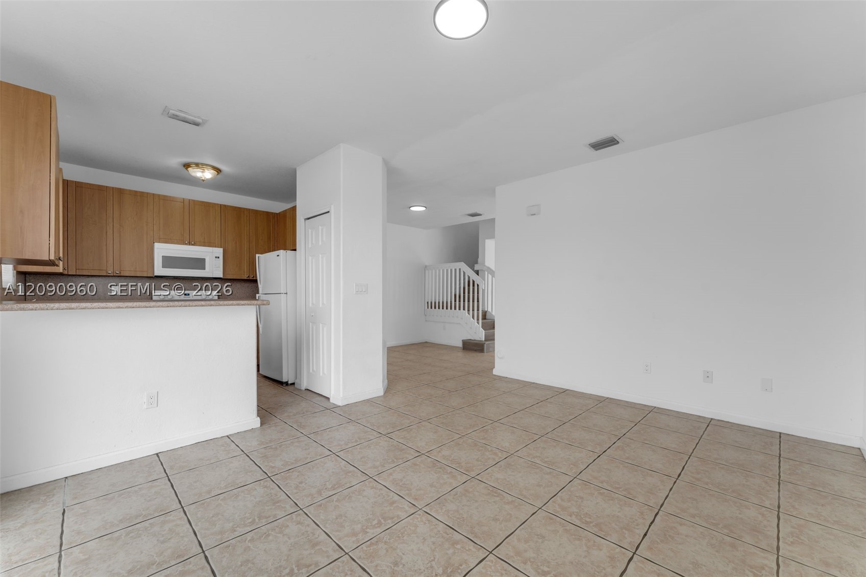2712 Se 15th Pl Property Photo 11