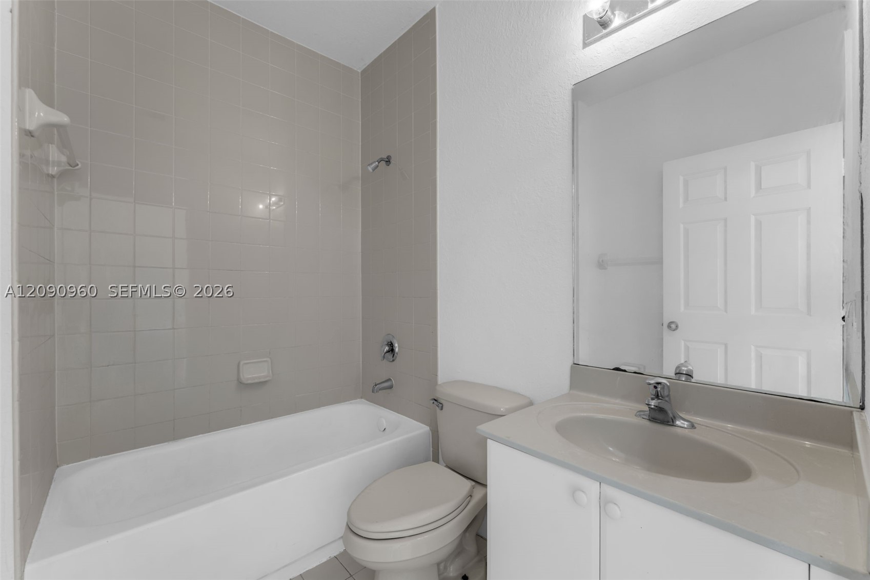 2712 Se 15th Pl Property Photo 16