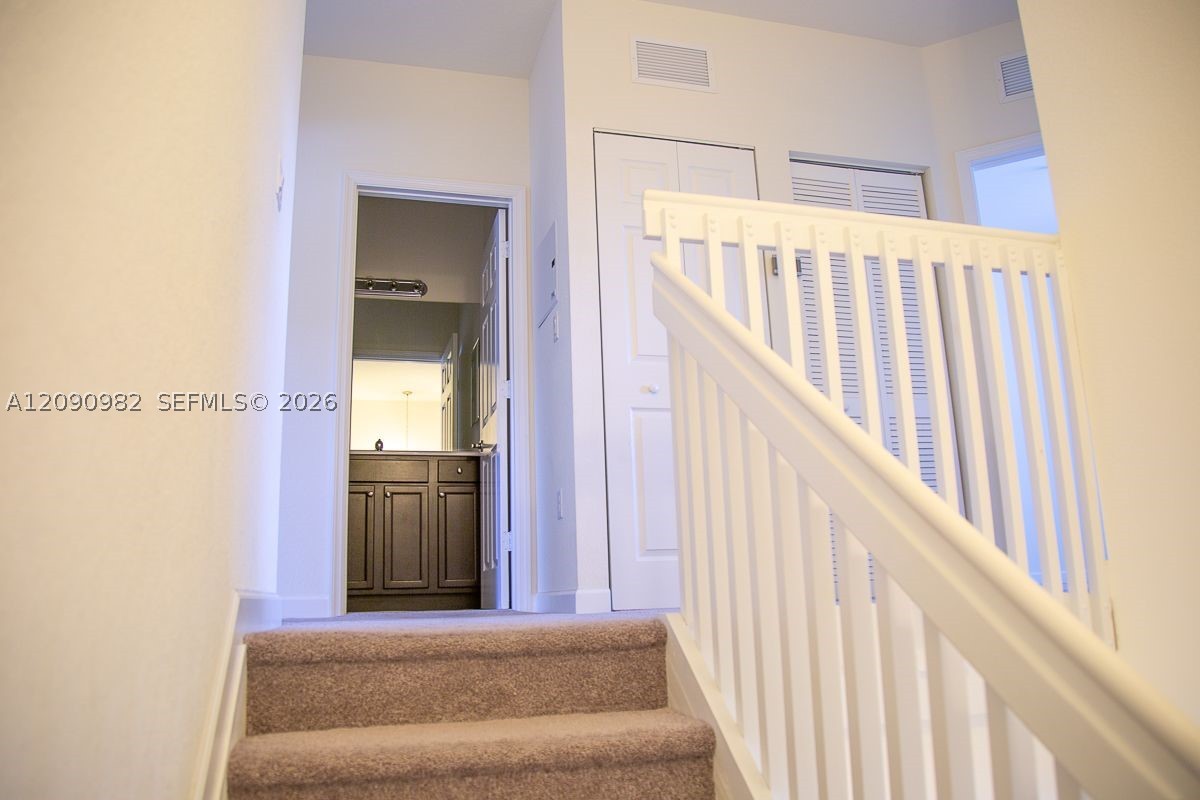 11422 Sw 248th Ln Property Photo 9