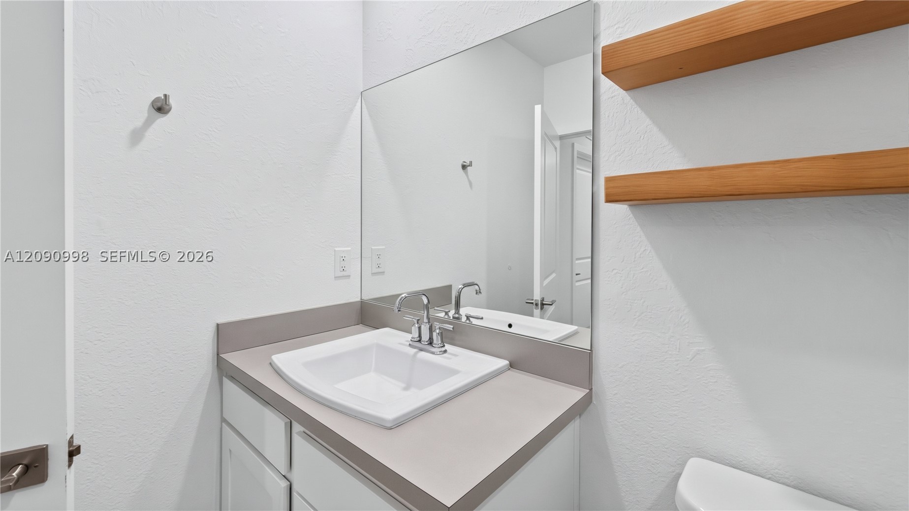 917 Se 17th Ct Property Photo 24