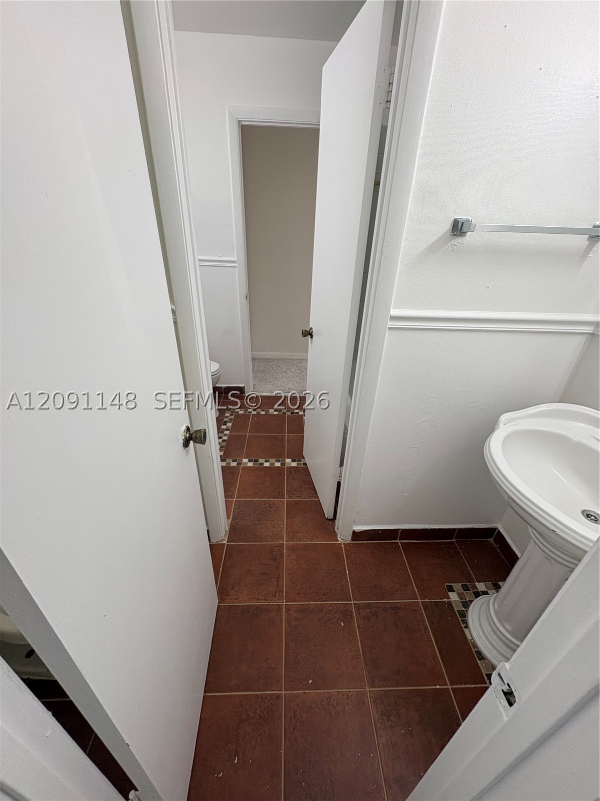 1200 N Liberty Ave 1200i Property Photo 15