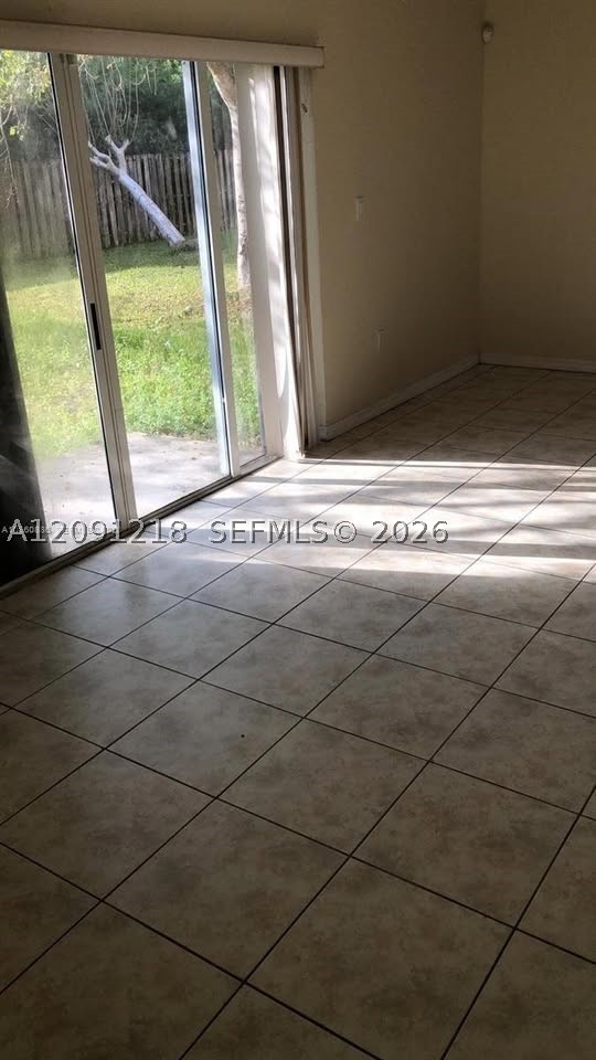 608 Sw 7th Ter 608 Property Photo 6