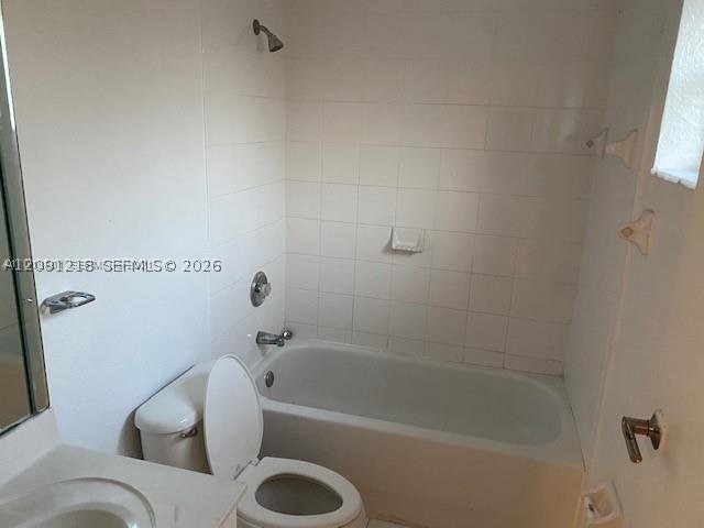 608 Sw 7th Ter 608 Property Photo 7
