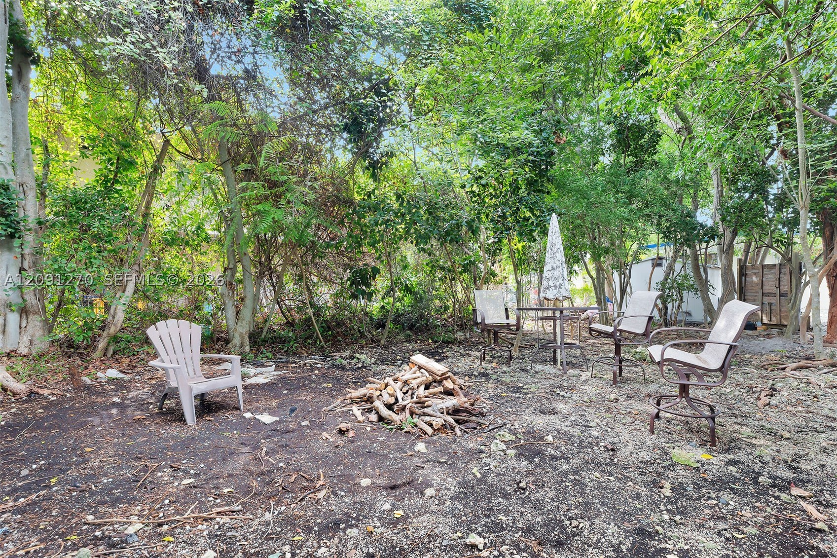 110 Indian Ave Property Photo 28