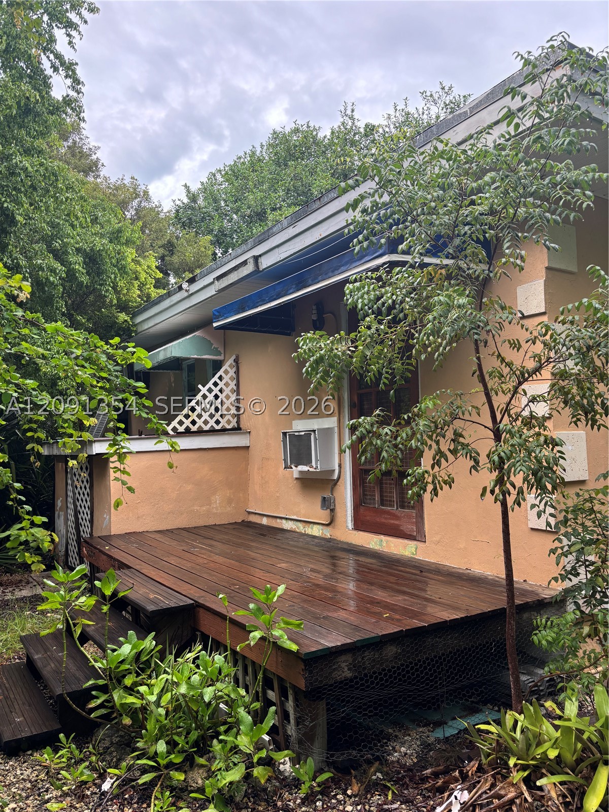 1030 Snapper Ln Property Photo 3