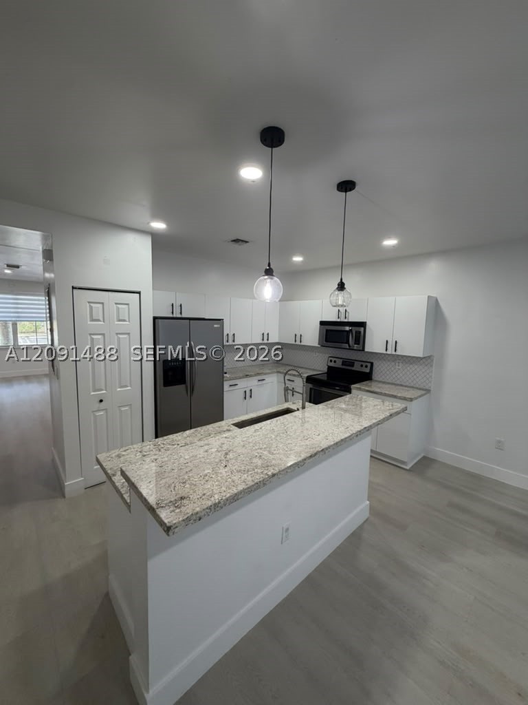 1022 Ne 42nd Ter N/a Property Photo 6