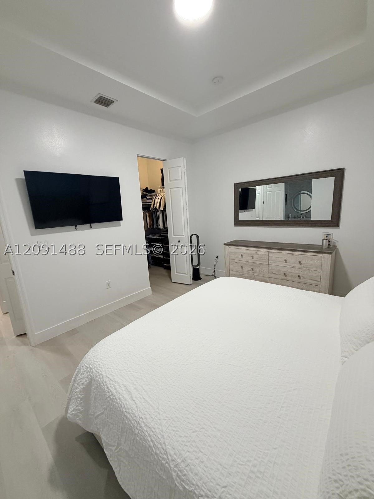 1022 Ne 42nd Ter N/a Property Photo 11