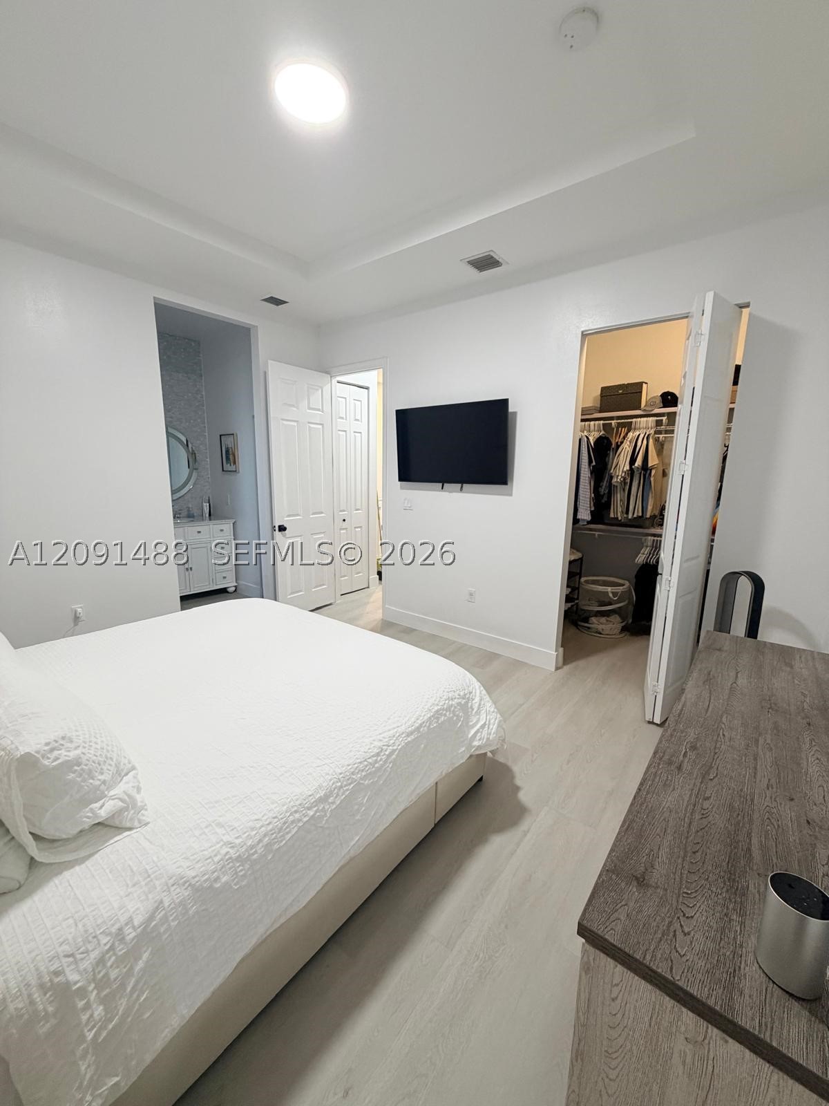 1022 Ne 42nd Ter N/a Property Photo 12