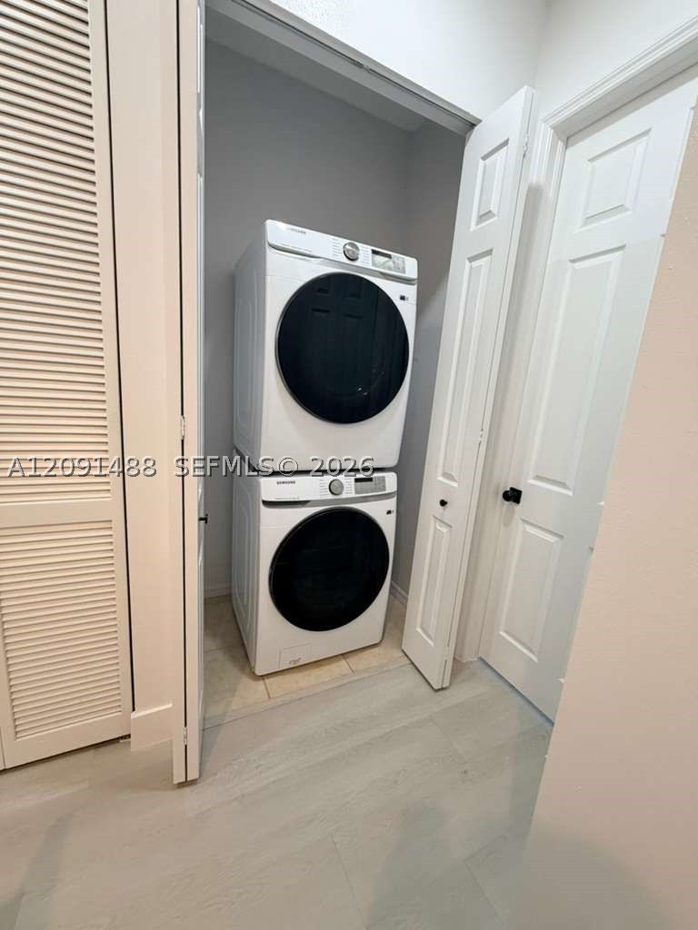 1022 Ne 42nd Ter N/a Property Photo 43