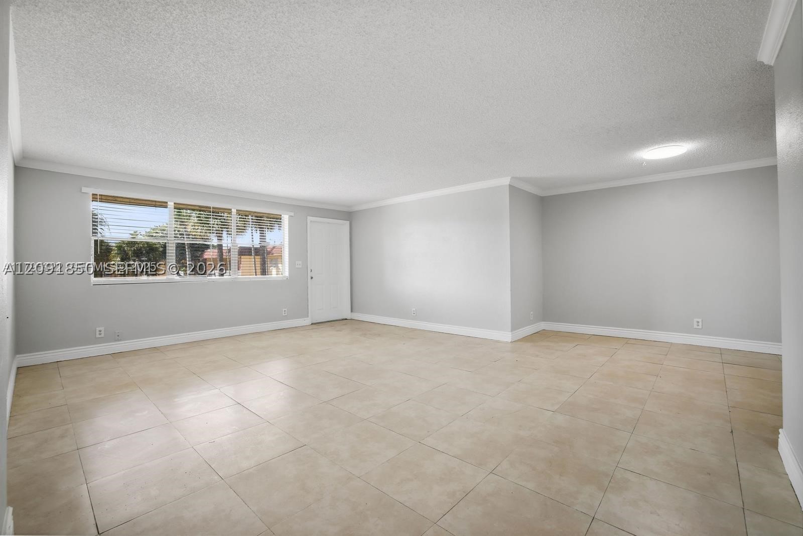 850 E Commercial Blvd 214b Property Photo 12