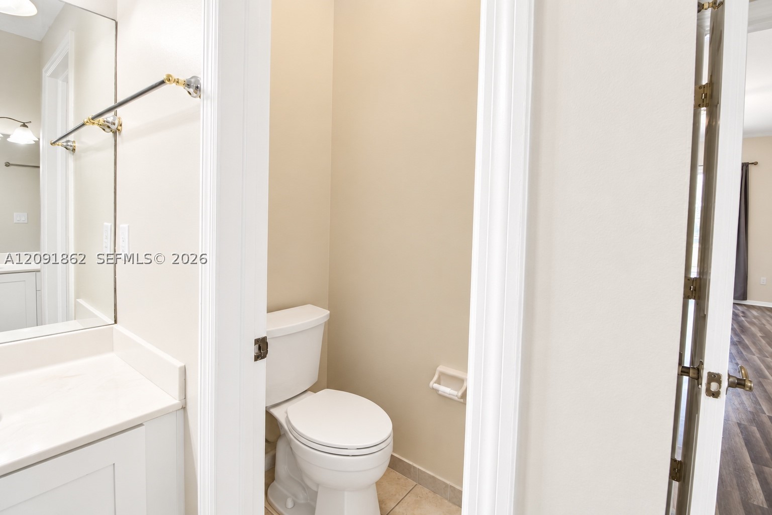 2919 Augusta Cir Property Photo 14