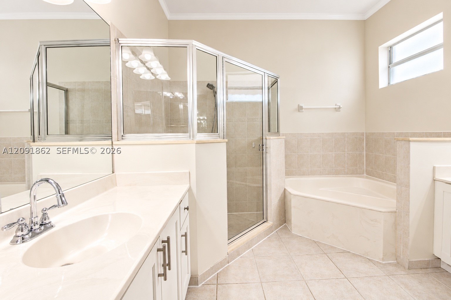 2919 Augusta Cir Property Photo 16