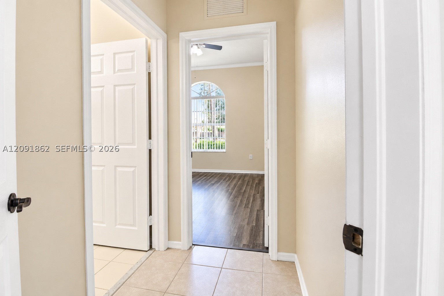 2919 Augusta Cir Property Photo 19
