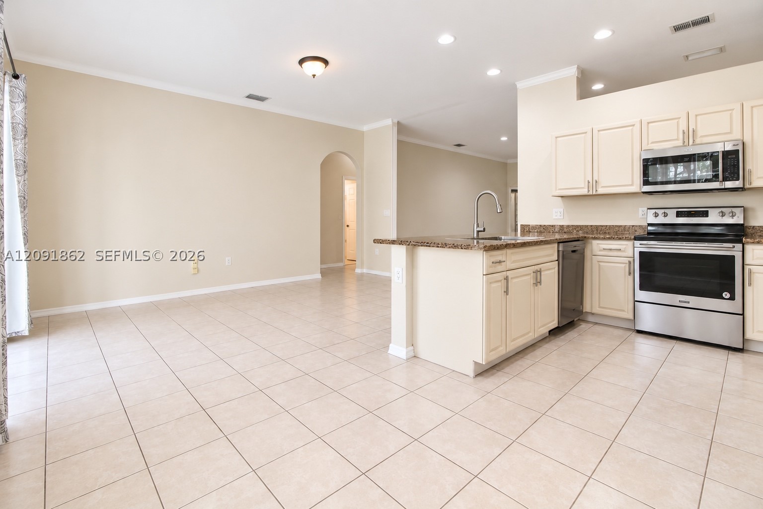 2919 Augusta Cir Property Photo 24