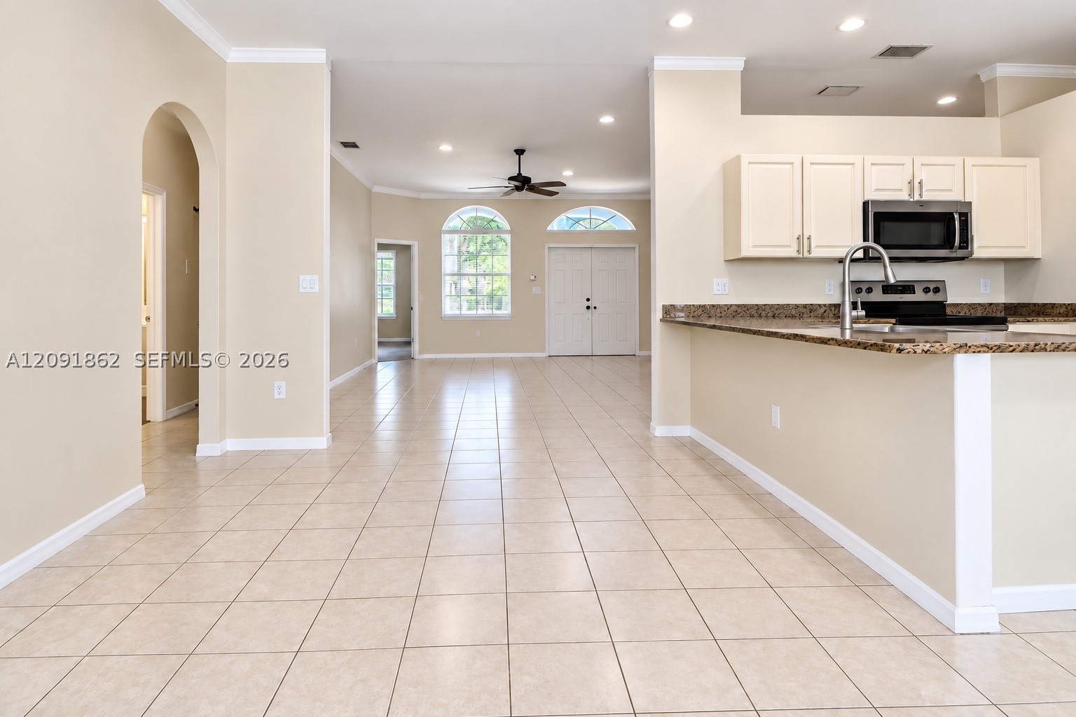 2919 Augusta Cir Property Photo 28