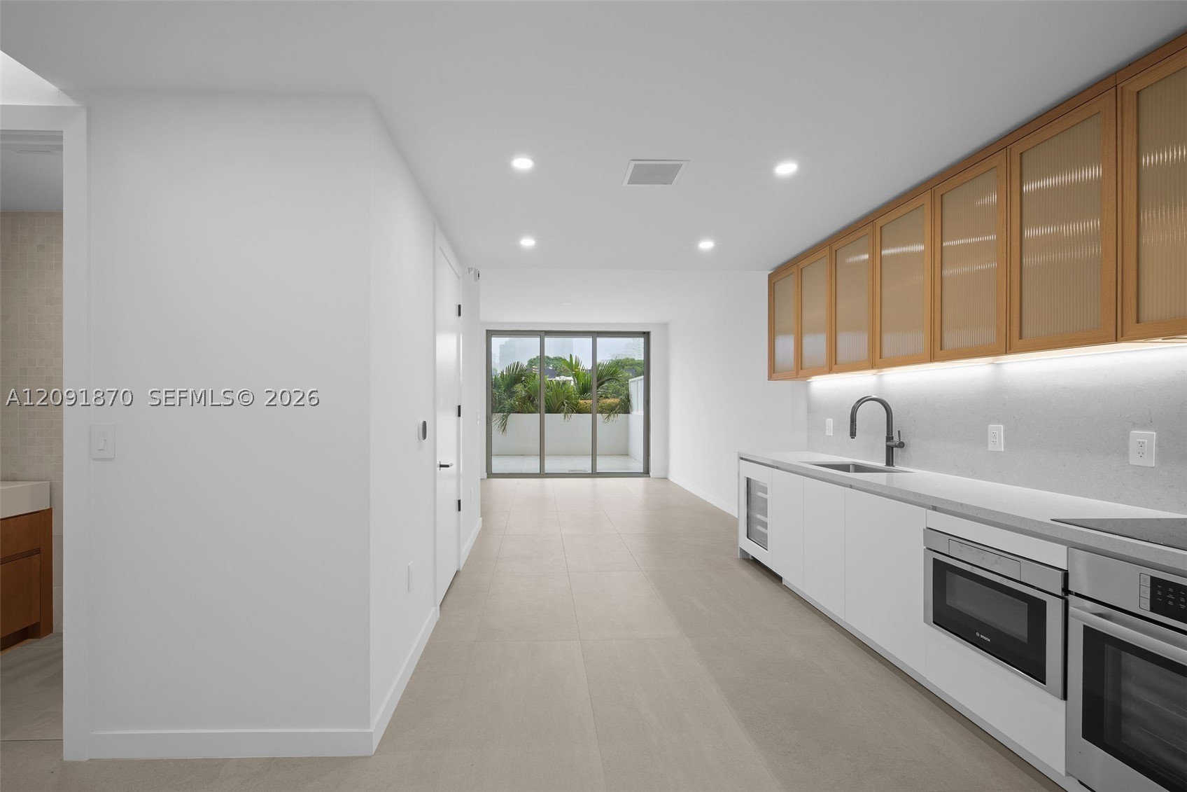 2200 Brickell Ave 206 Property Photo 11