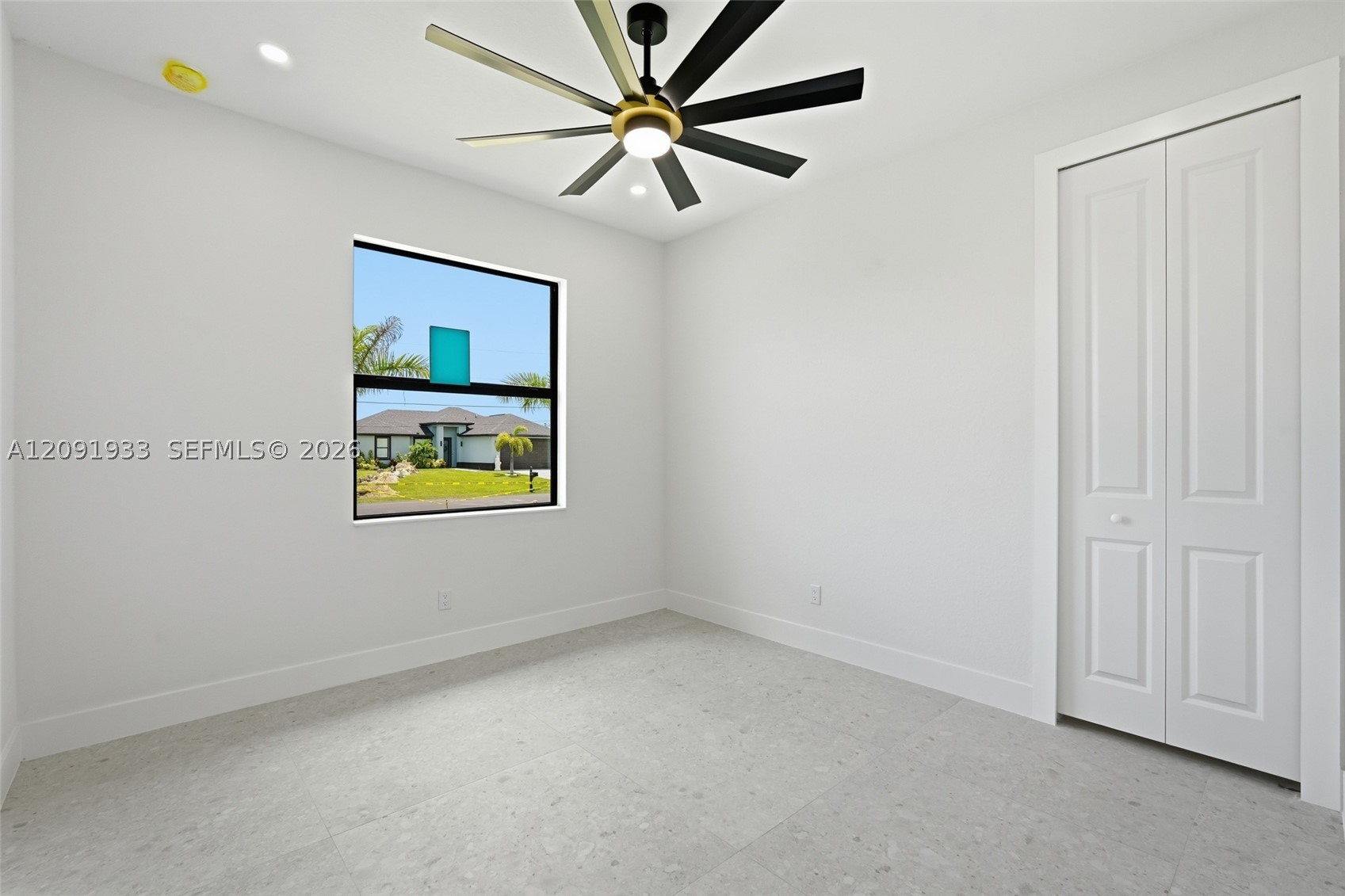 321 Ne 15th Ter Property Photo 30