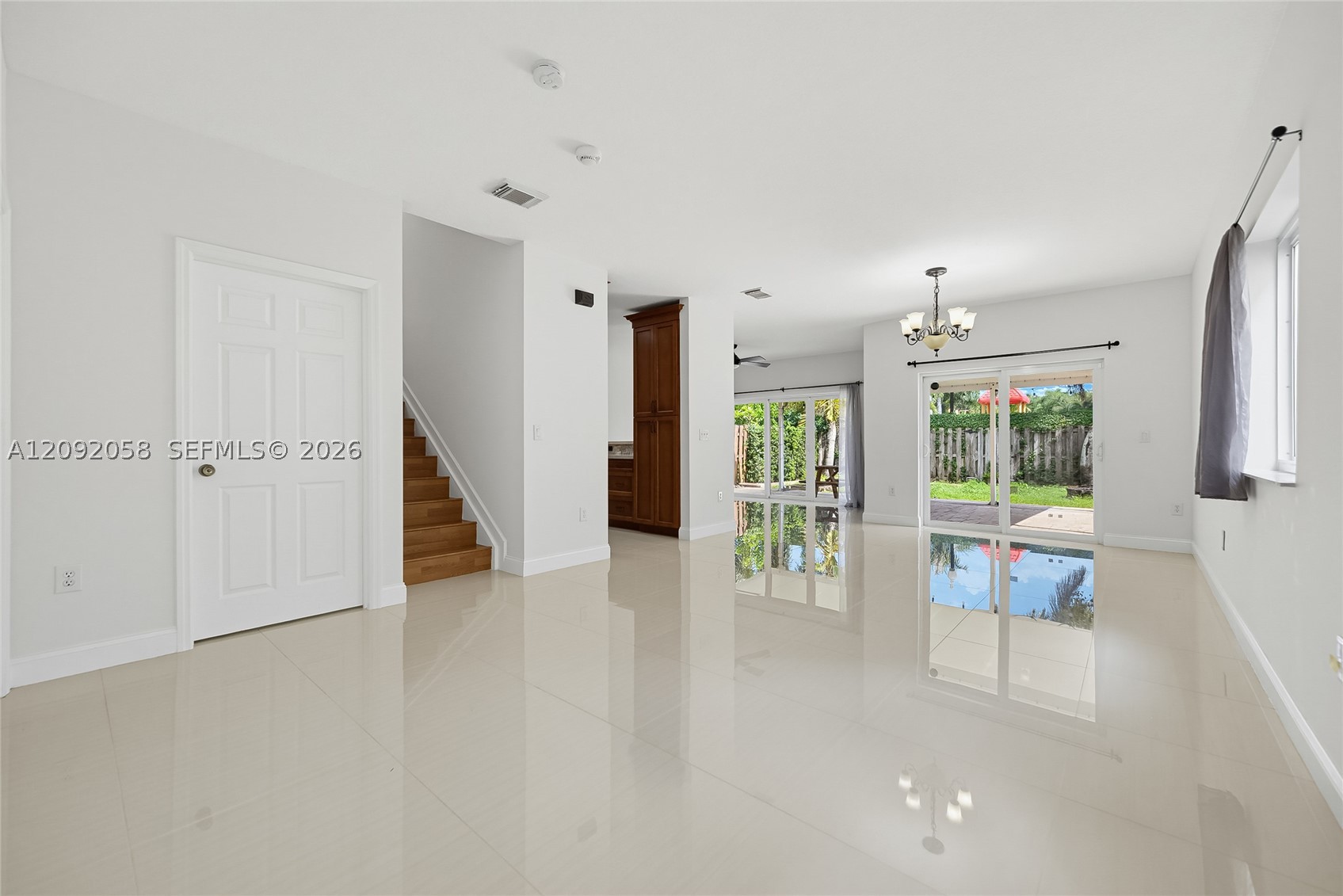 1175 Ne 41st Ave Property Photo 13