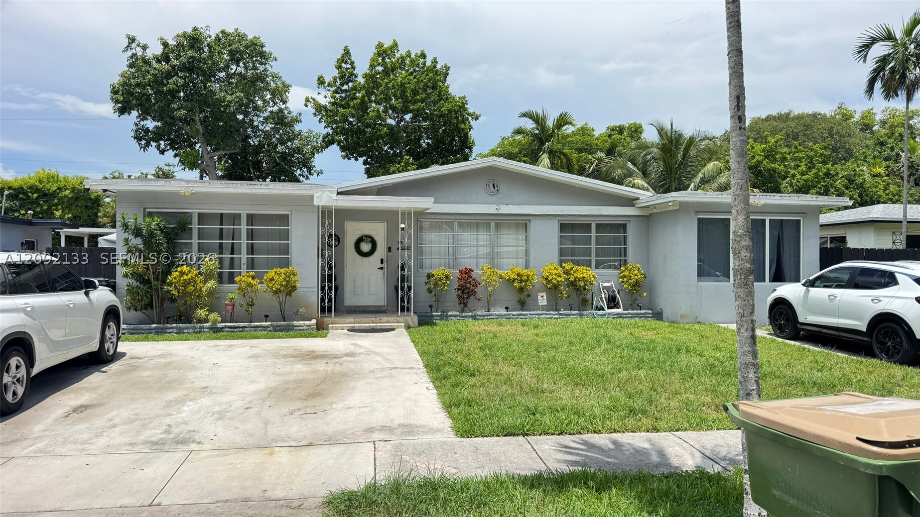 13260 Ne Miami Ct Property Photo 1