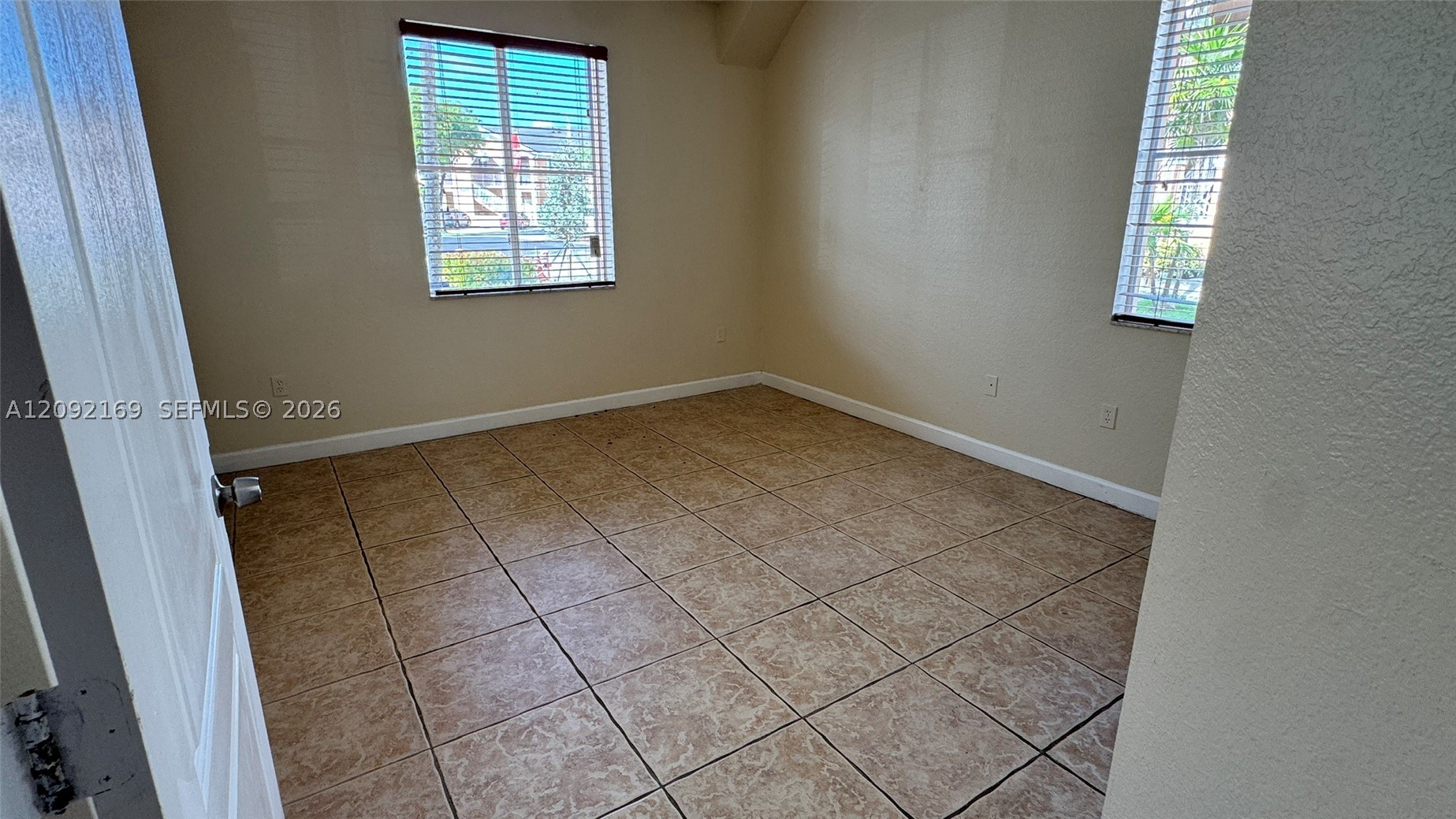 17650 Nw 73rd Ave 104-18 Property Photo 9
