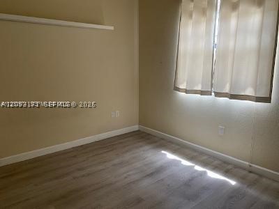 373 Ne 37th Ave Property Photo 3