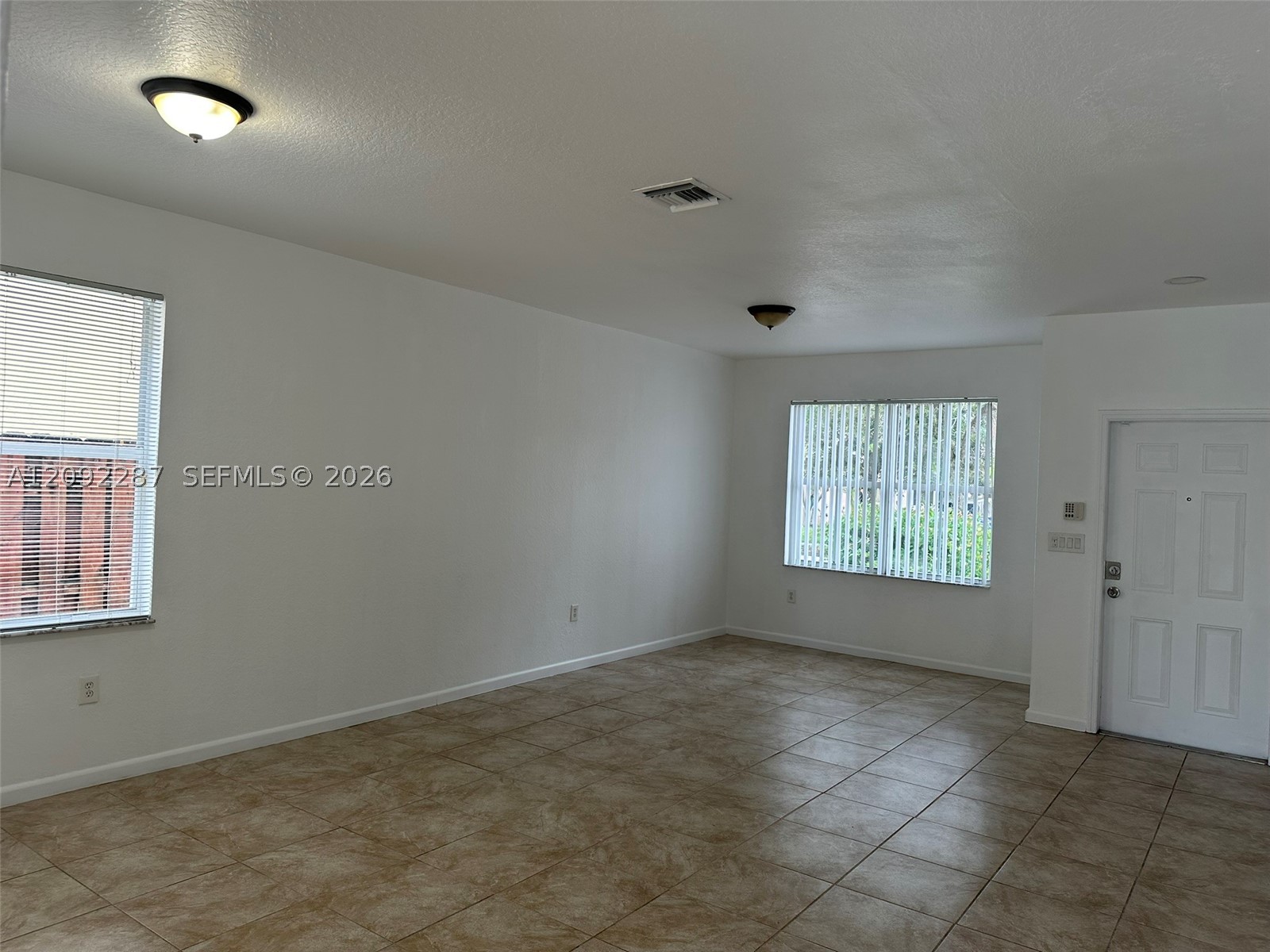2031 Se 14th Ct 2031 Property Photo 7