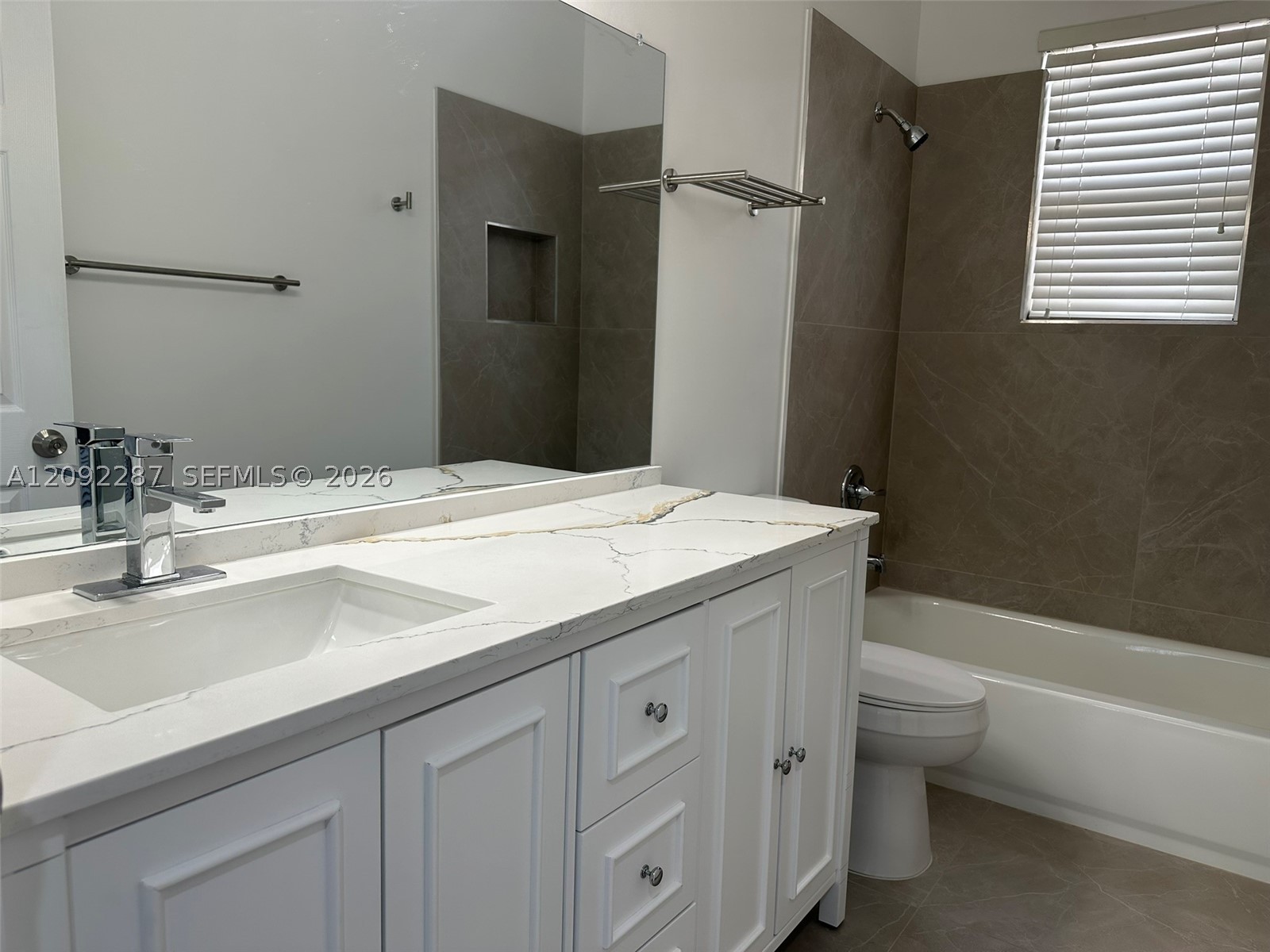 2031 Se 14th Ct 2031 Property Photo 11
