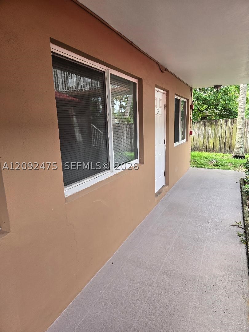 2838 Madison St 12 Property Photo 5