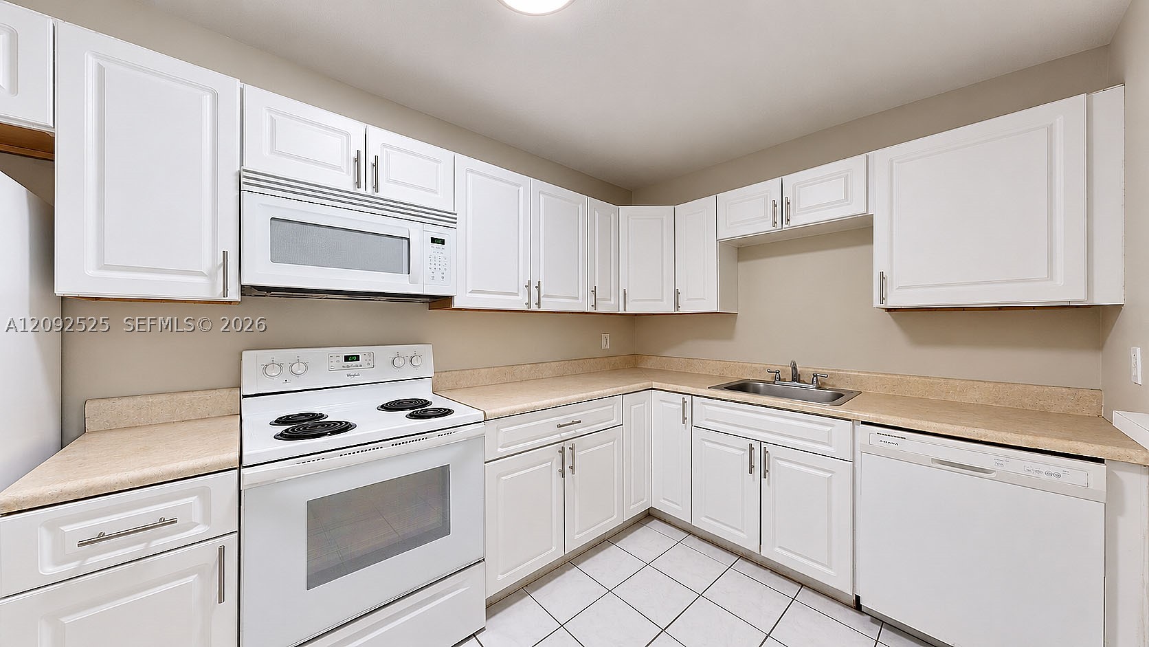 14850 Naranja Lakes Blvd B3d Property Photo 8