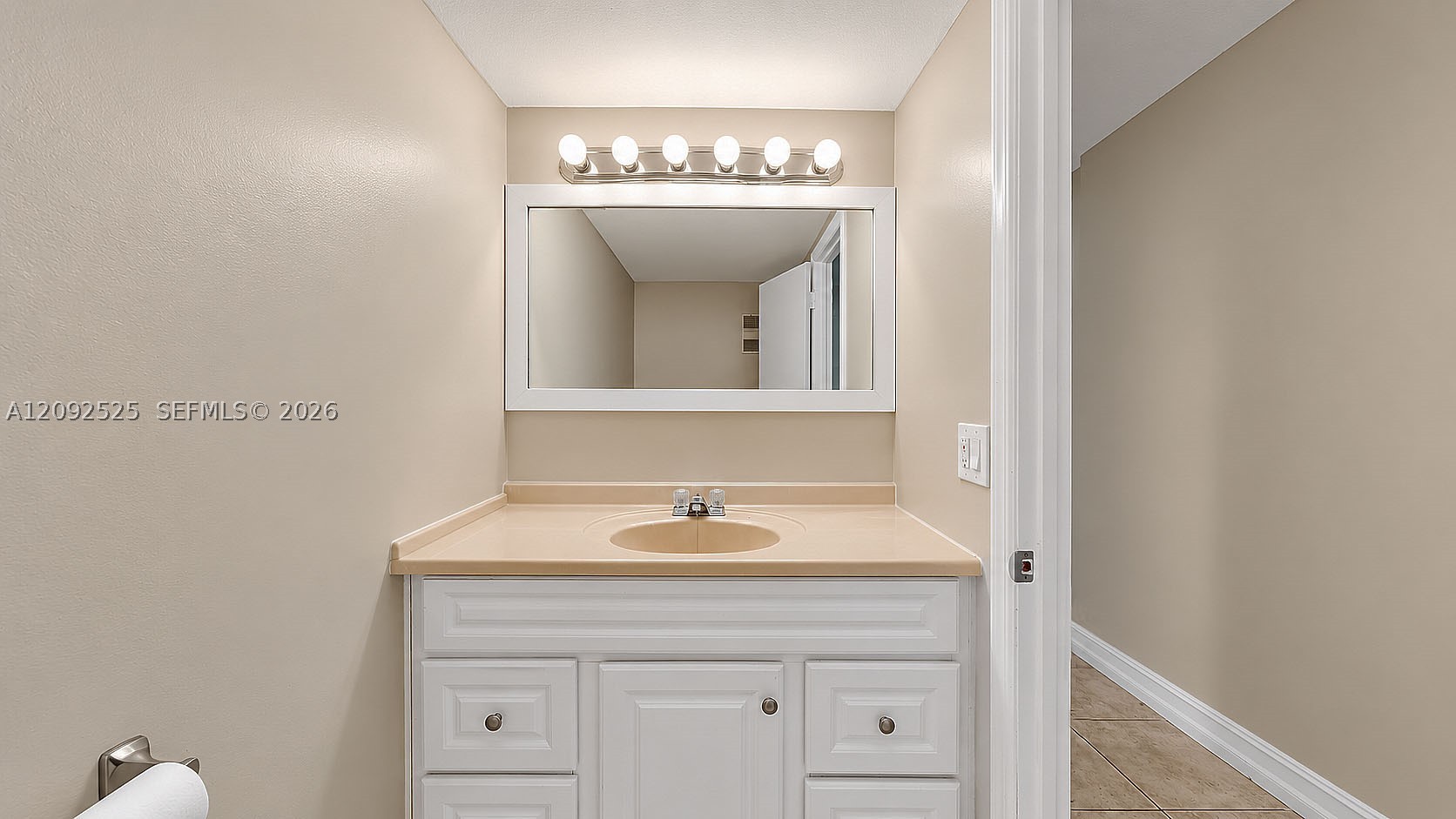 14850 Naranja Lakes Blvd B3d Property Photo 19