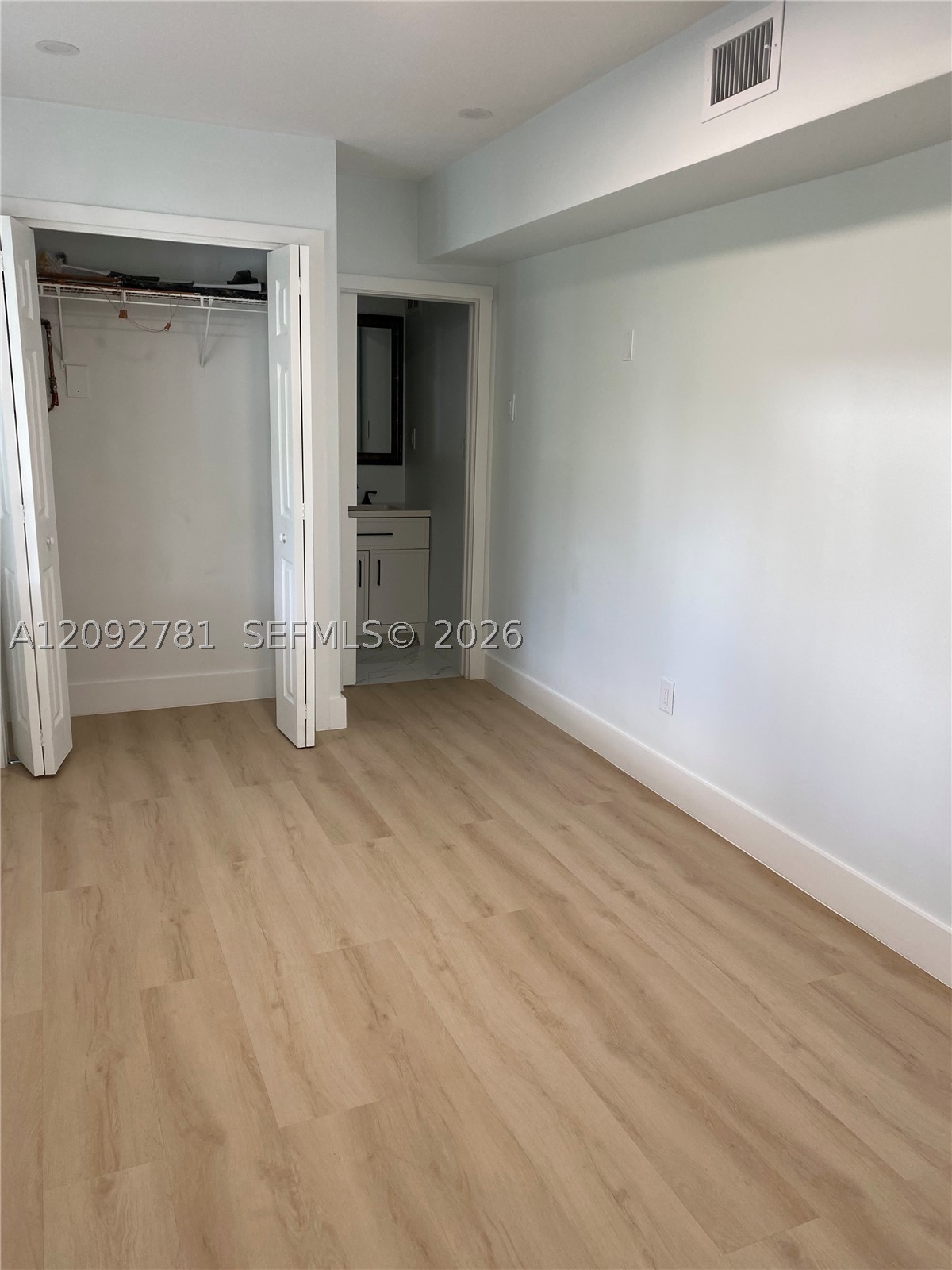 181 2nd Ct Property Photo 14