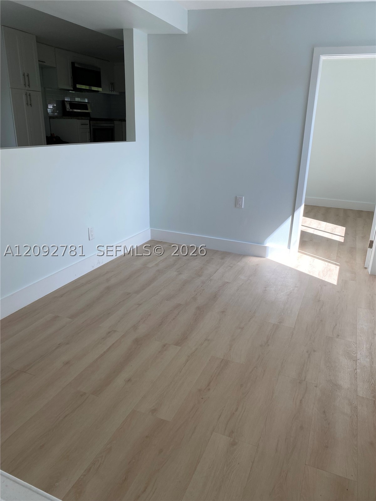 181 2nd Ct Property Photo 19