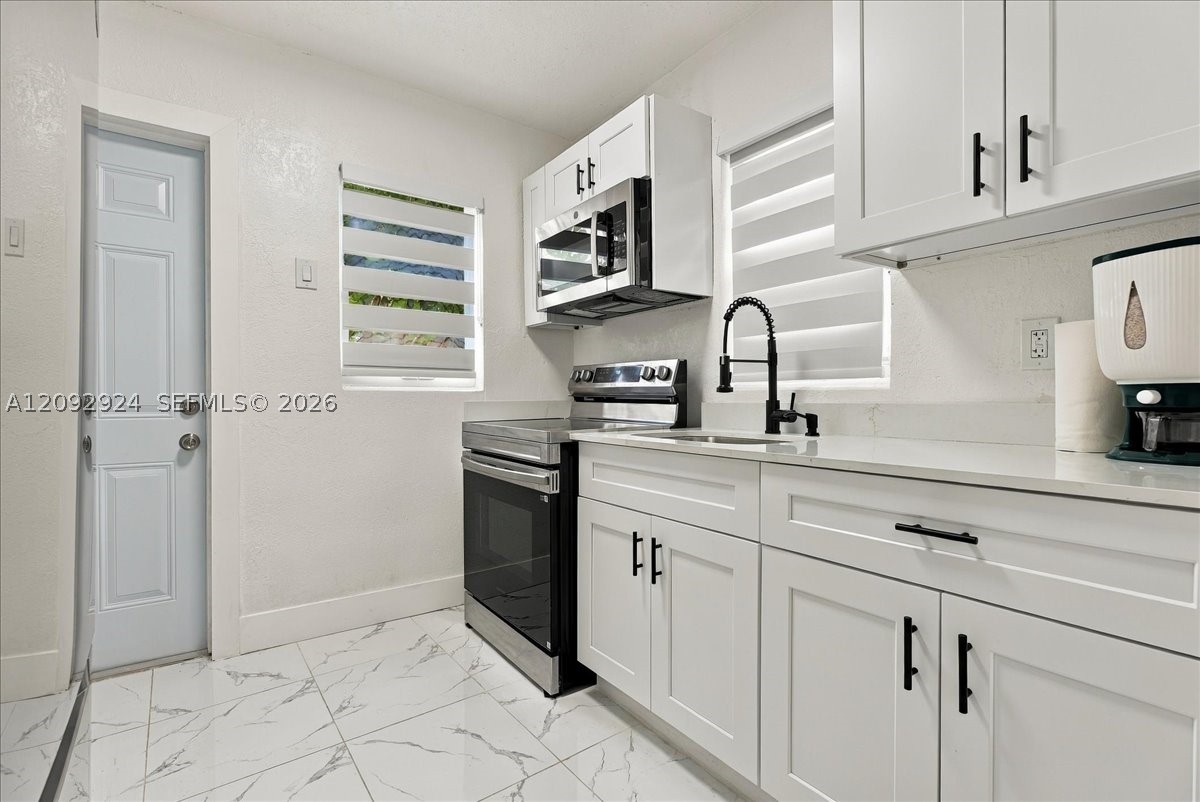 2388 Nw 33rd St Property Photo 15