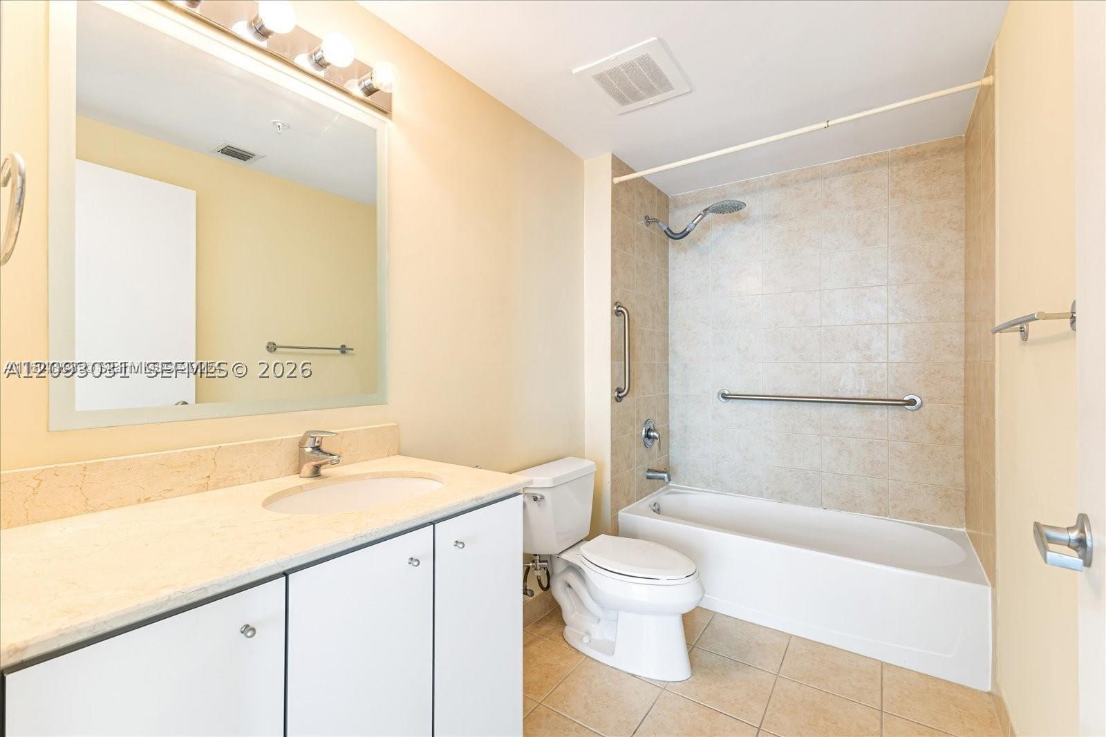 9055 Sw 73rd Ct 2108 Property Photo 6