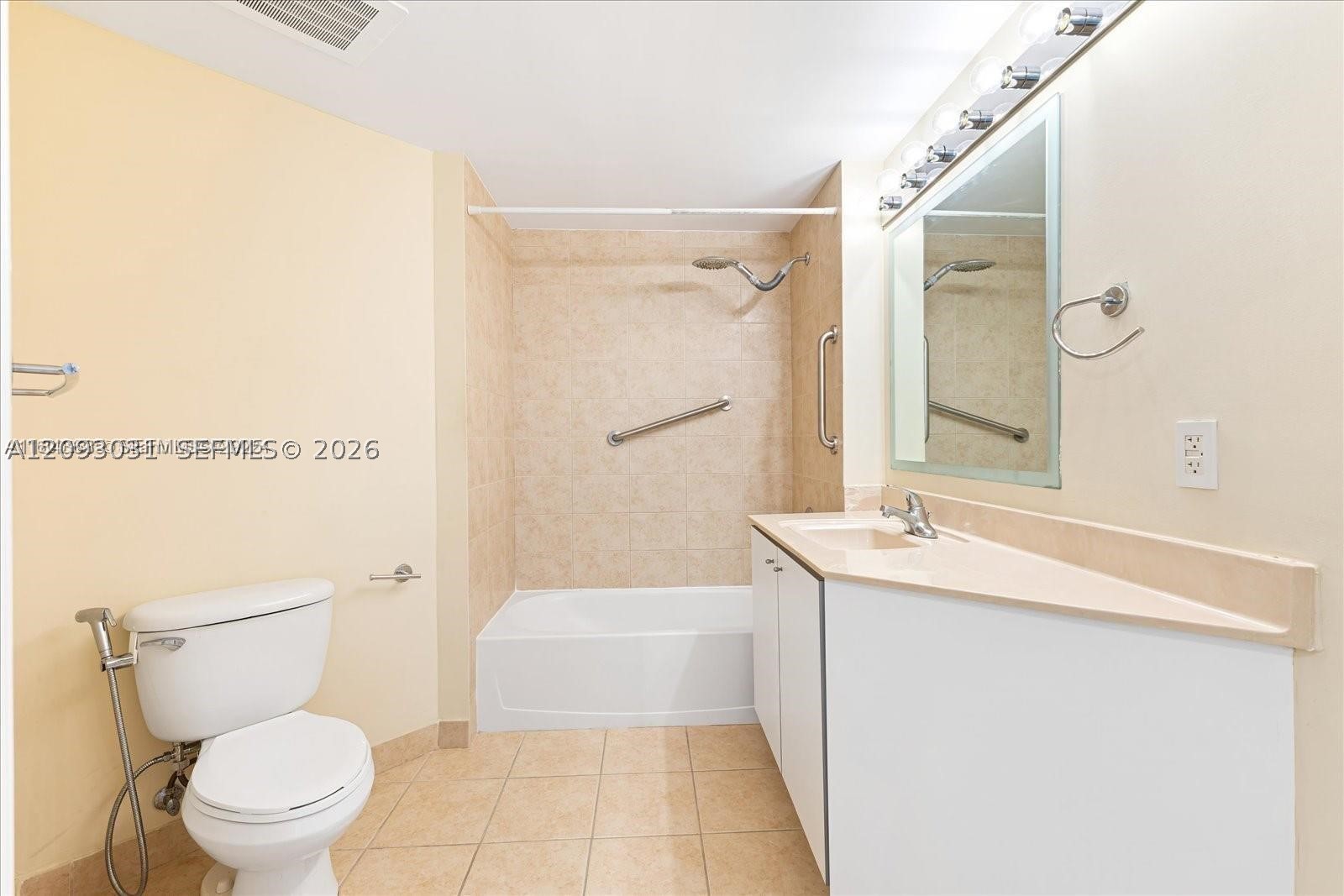 9055 Sw 73rd Ct 2108 Property Photo 9